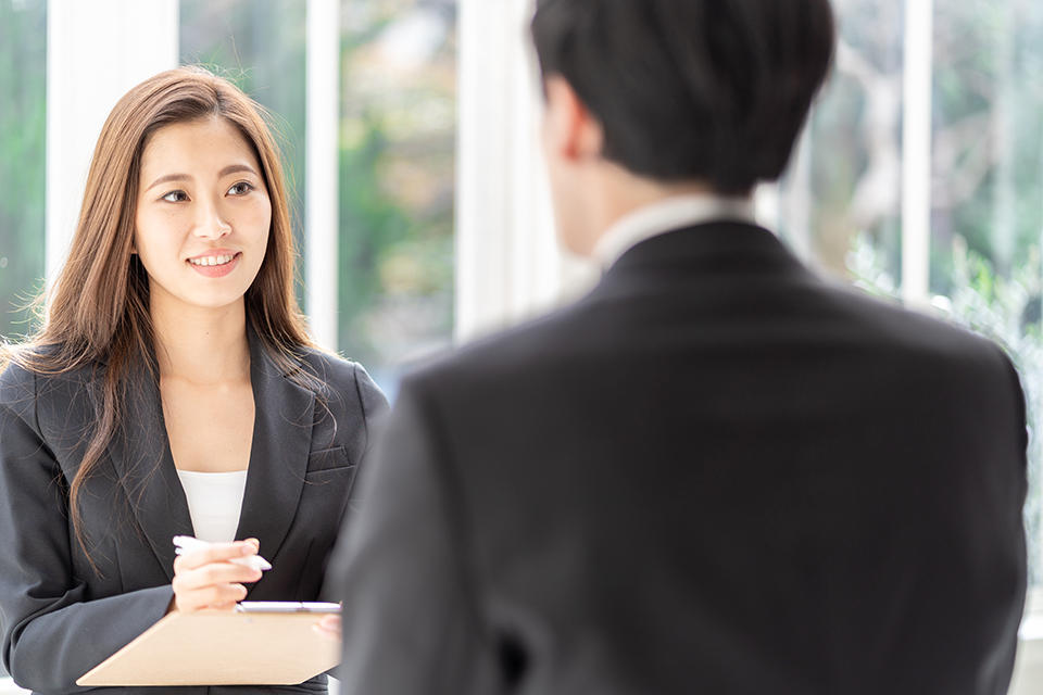 部下に納得感を与える評価とコミュニケーション 明日から使える面談シートの活用方法