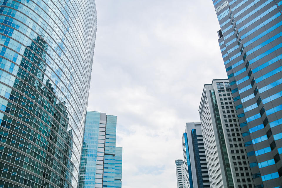 事業承継を行う方法3つを紹介｜事業承継のリスクを抑える方法は？