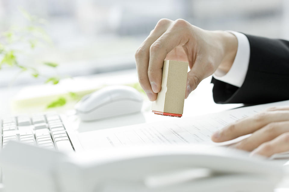 大臣から小学生までみんなが考えた「ハンコ文化」のなぜ